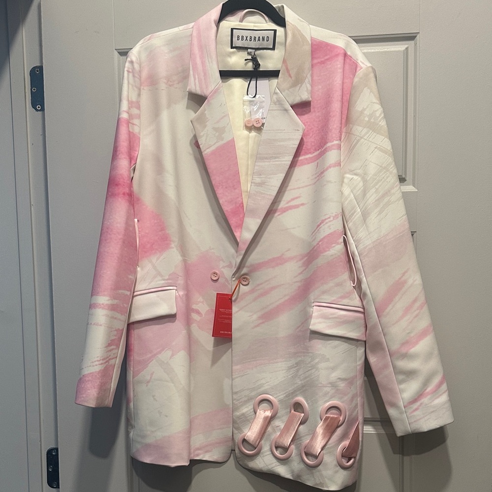 BBXBRAND Pink and White Blazer